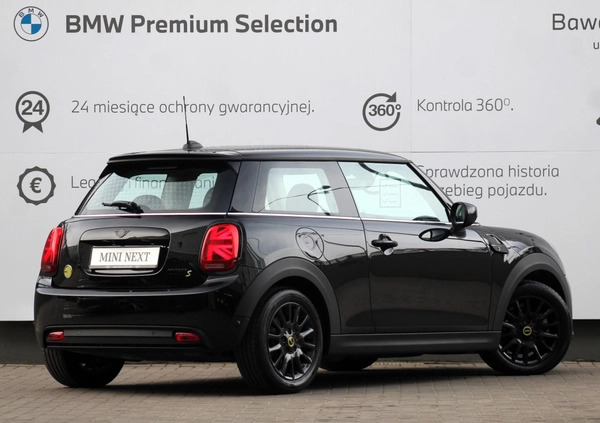 MINI Cooper cena 119900 przebieg: 8300, rok produkcji 2022 z Stawiski małe 326